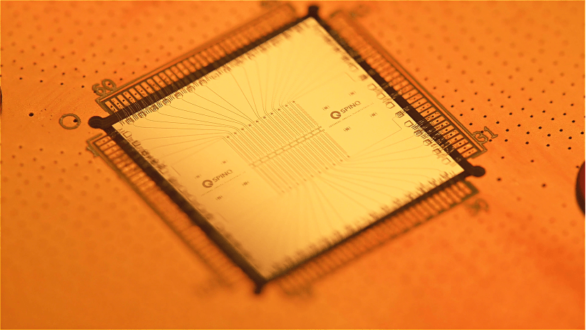 量子芯片 vs 传统芯片:算力差距为何能达百万倍?