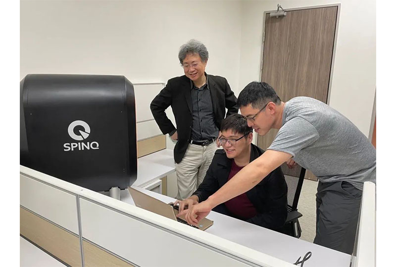 中国发布全球首款千比特量子计算云服务,专用量子计算机进展迈入规模化实用新阶段