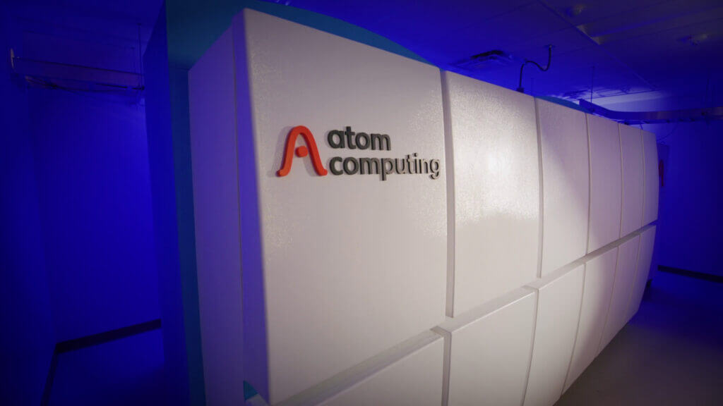 Discover the World's Largest Quantum Computer in 2025 | SpinQ