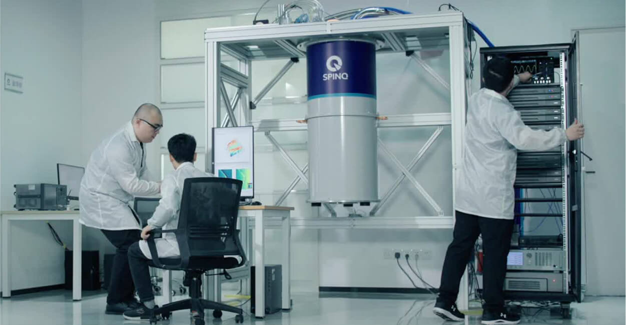 Superconducting Quantum Computer