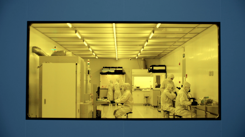 SpinQ Quantum Chips Manufacturing Lab